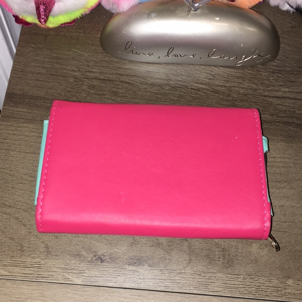 Wallet - Picture 2 of 4